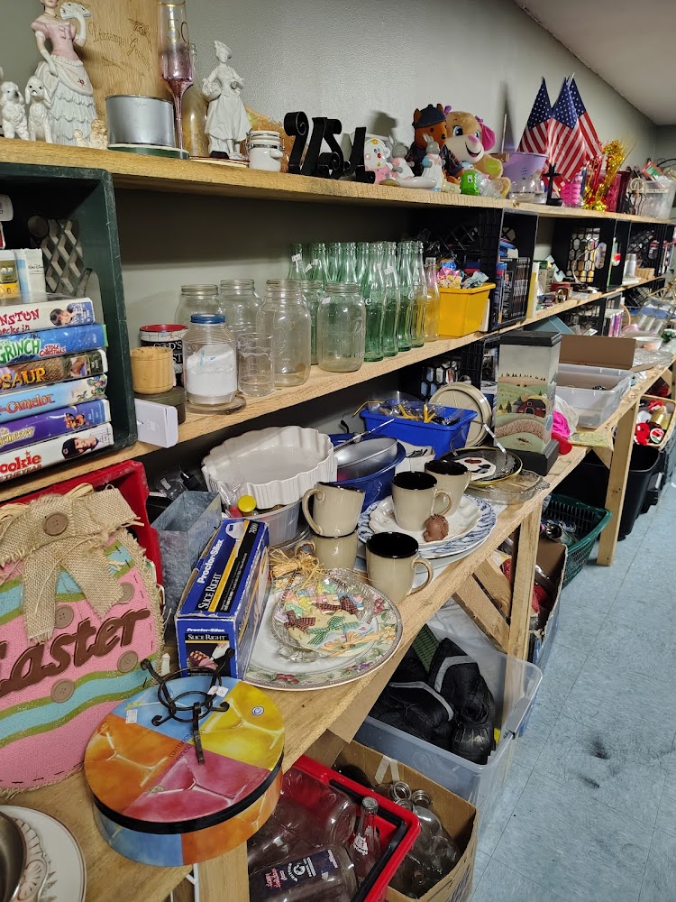 Bates Down Under and Flea Market