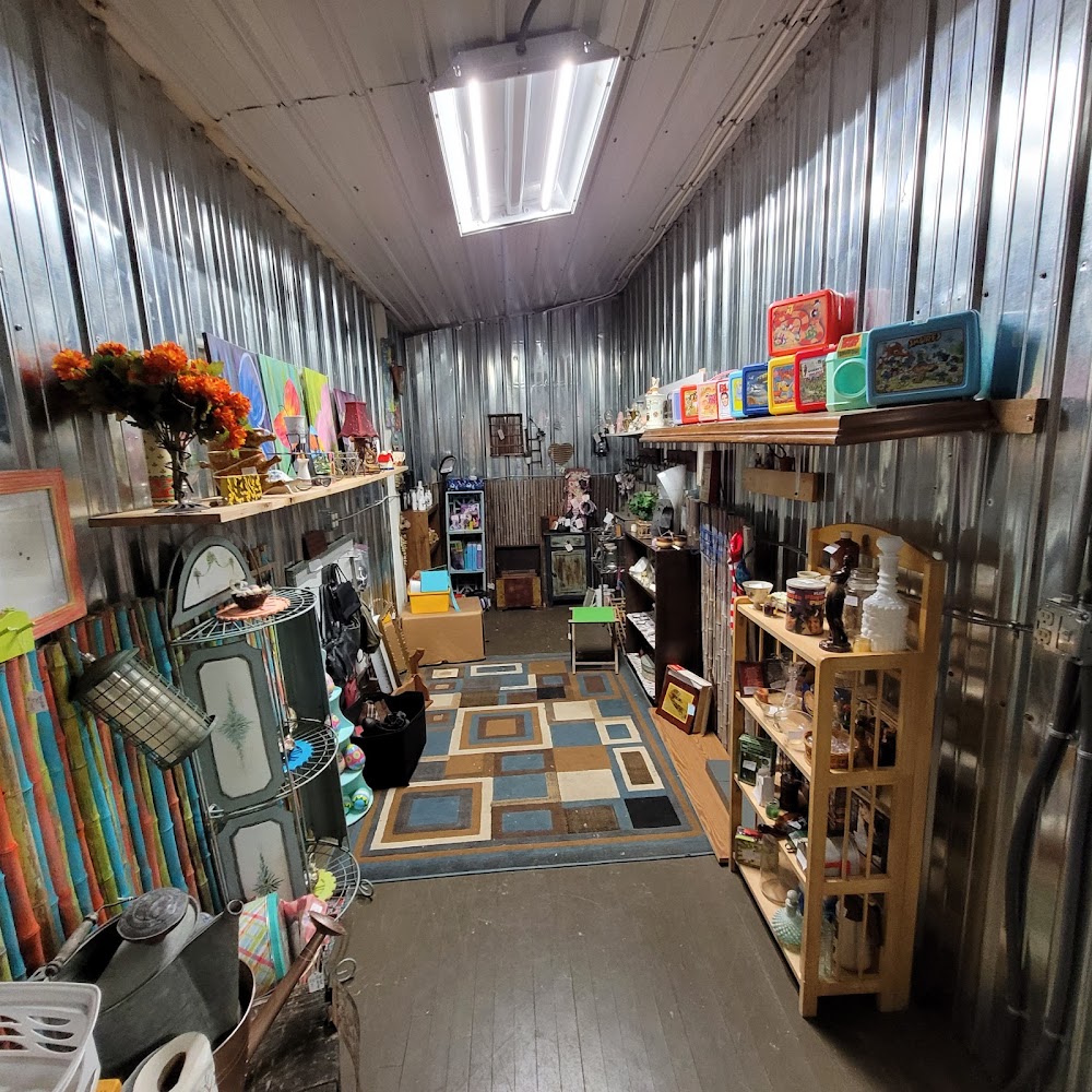 The Shops Above The Wapsi