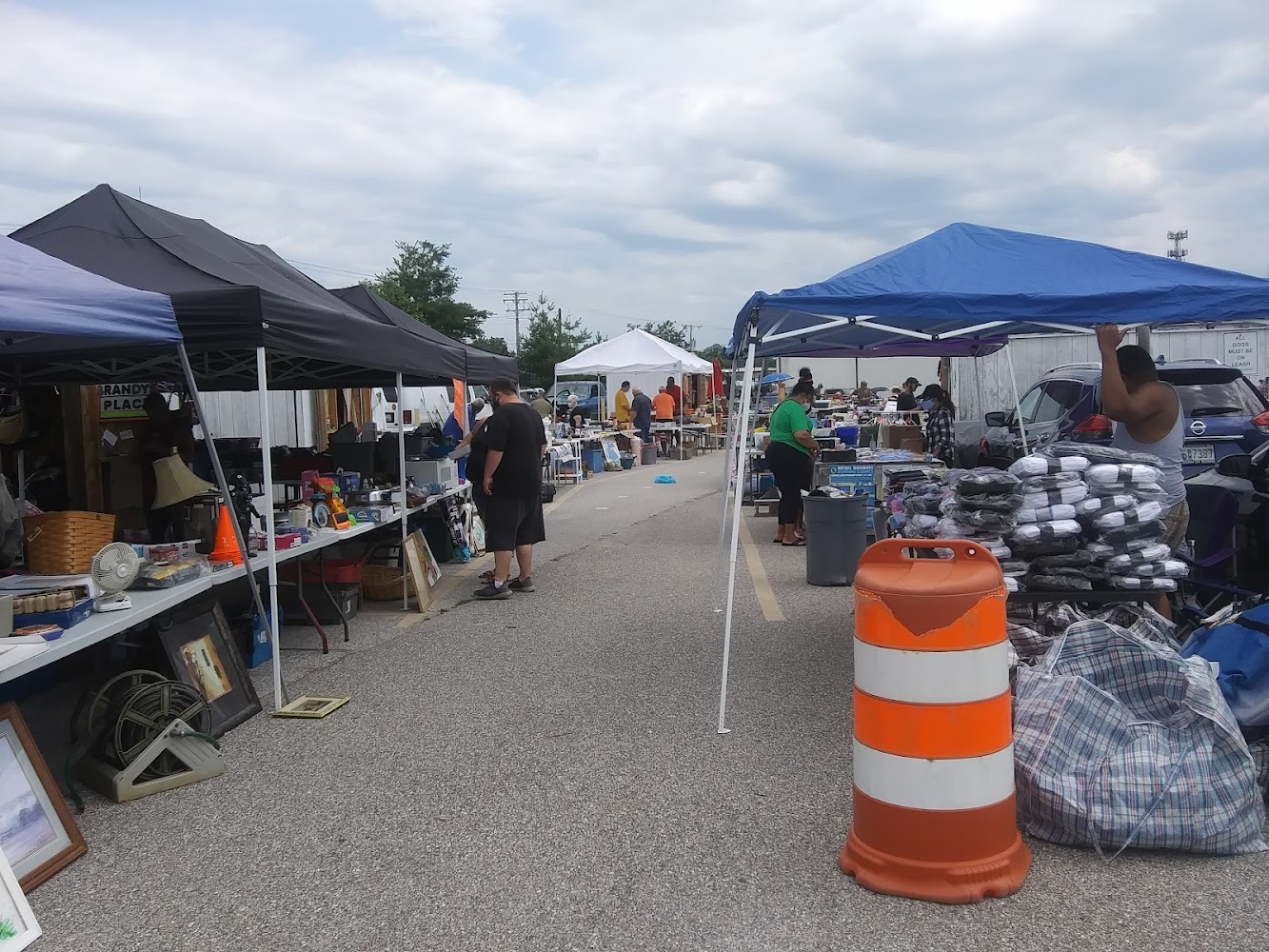 8th Ave Flea Market