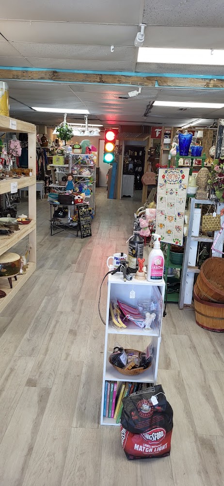 Trinkets Flea Market
