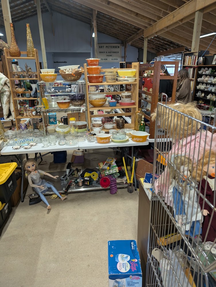 Petersen Auction Service Trufant Flea Market