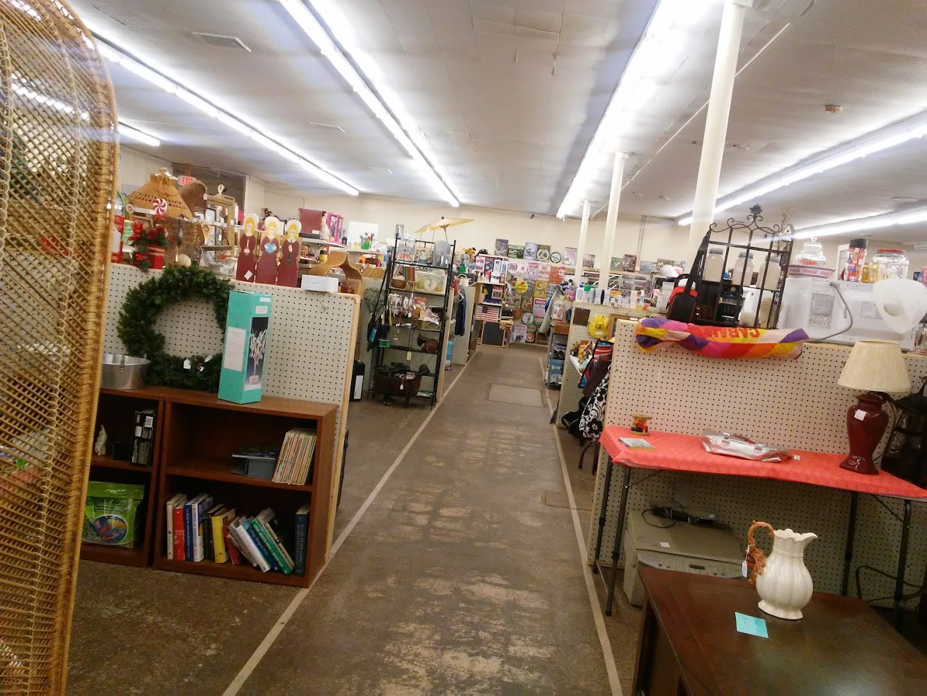 Frankie D's Flea Market