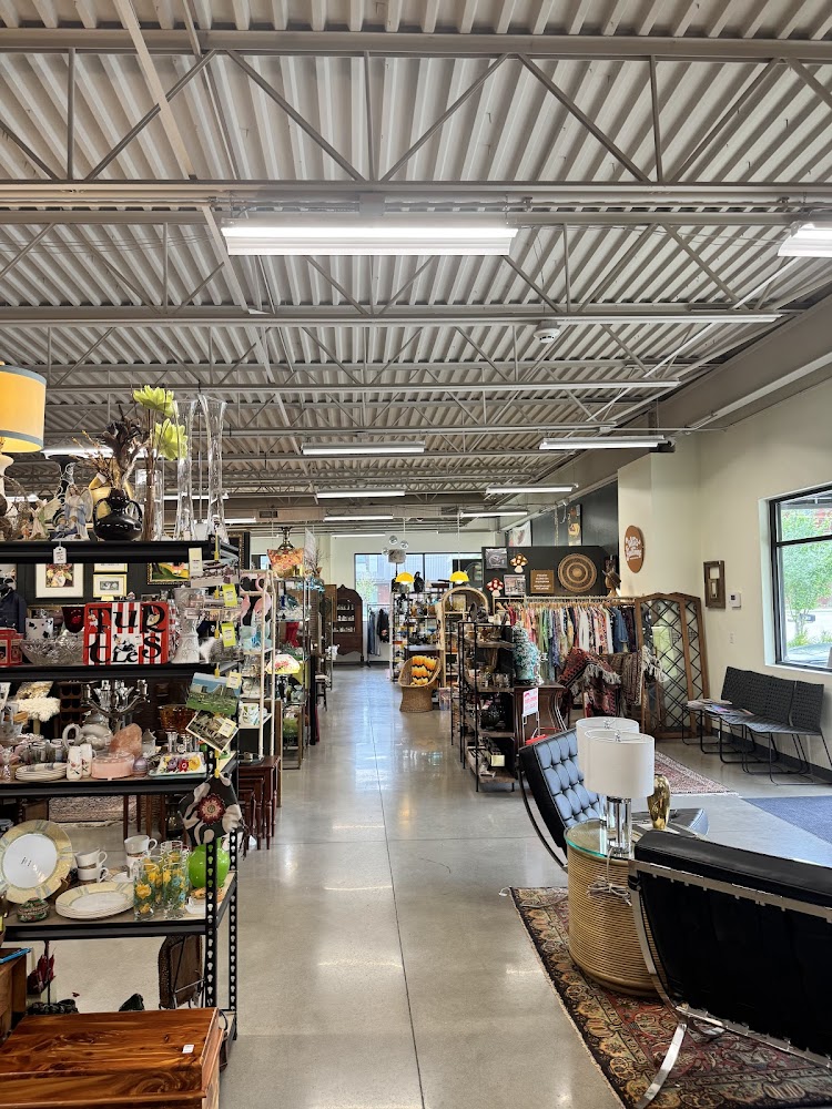 Aunt Bill’s Vintage and Antique