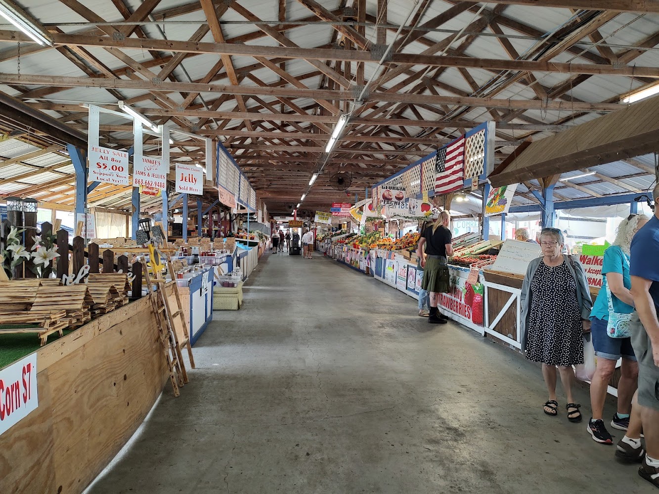 International Market World Flea and Farmers Market
