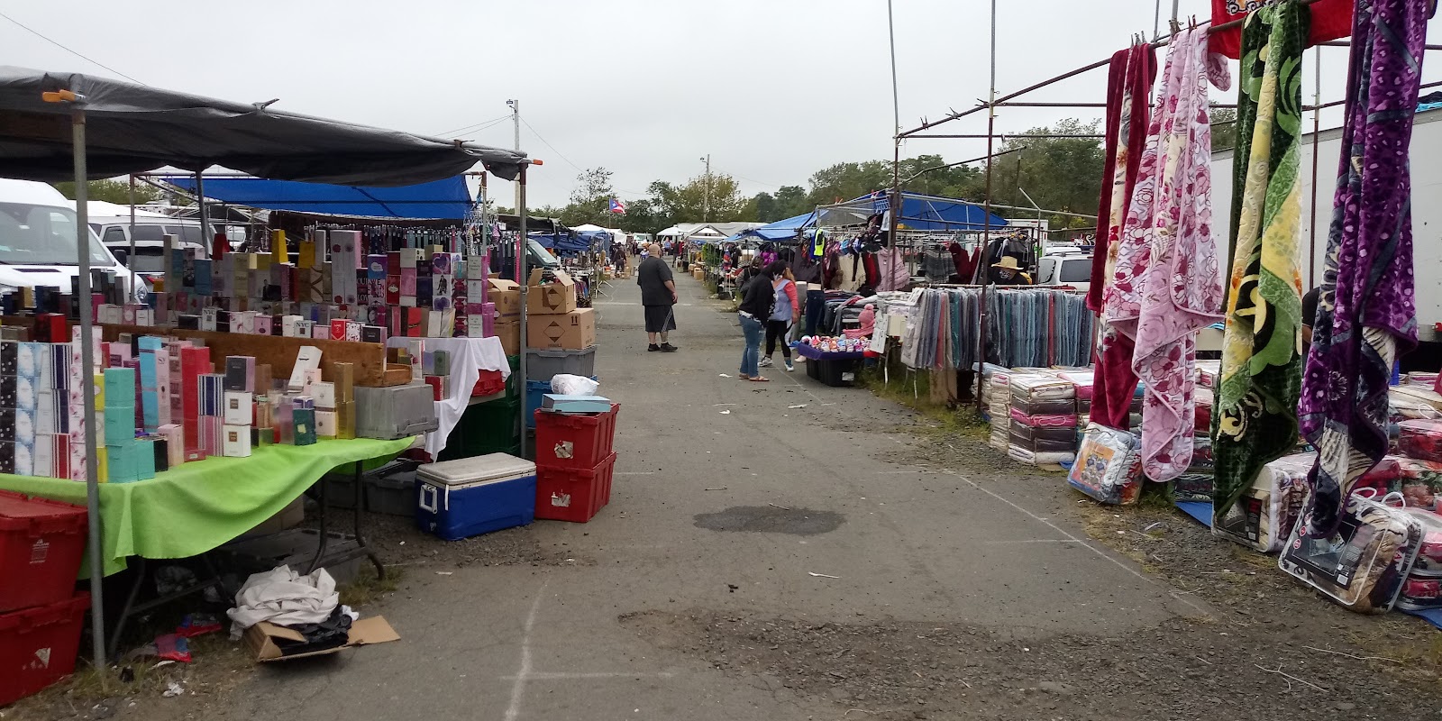 The Boulevard Flea Market