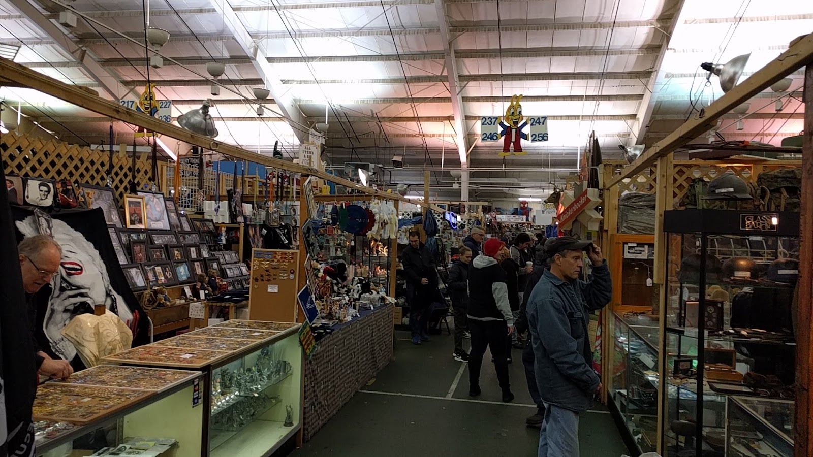 Raynham Flea Market
