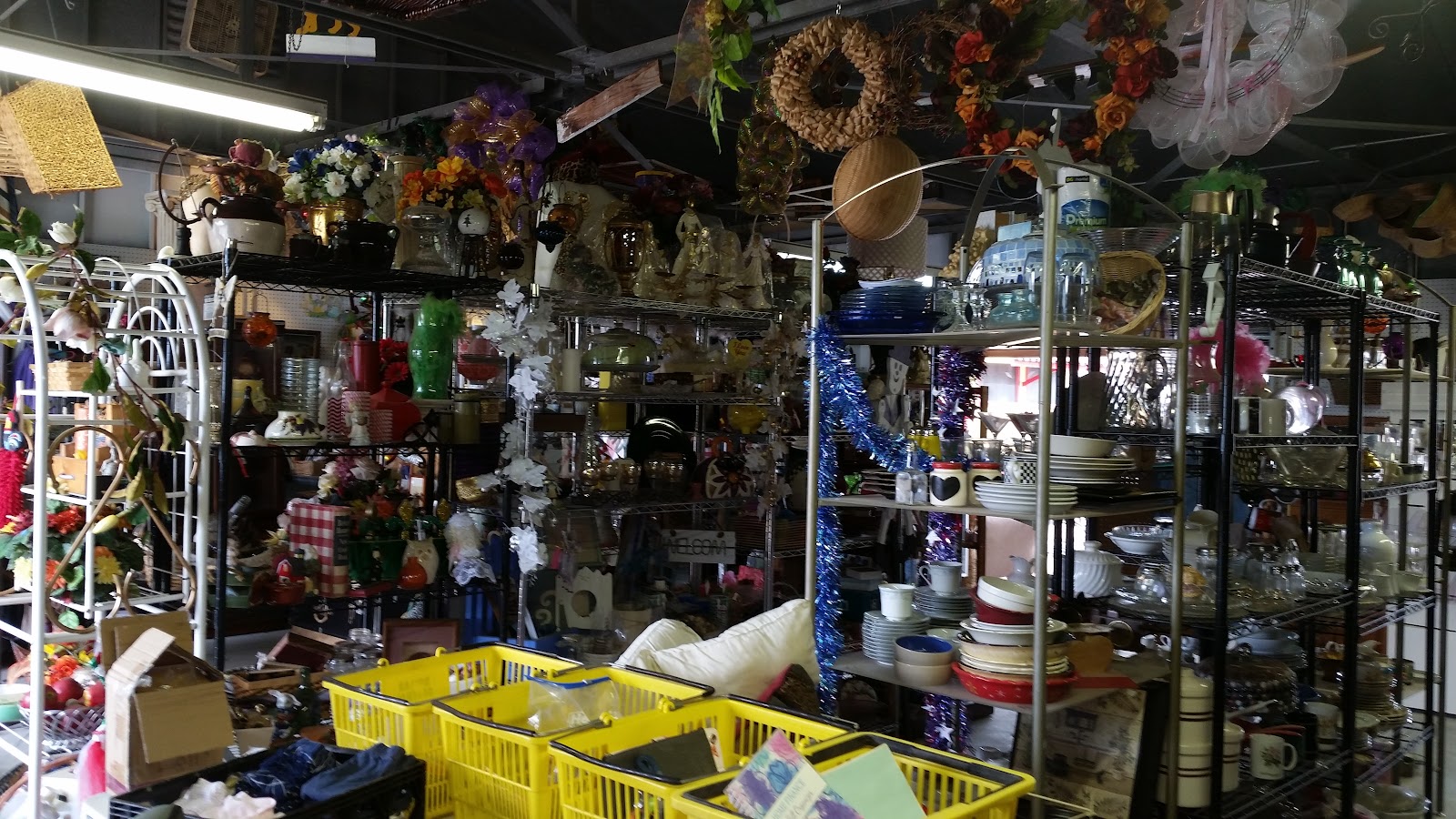 Alexandria Flea Market & Storage