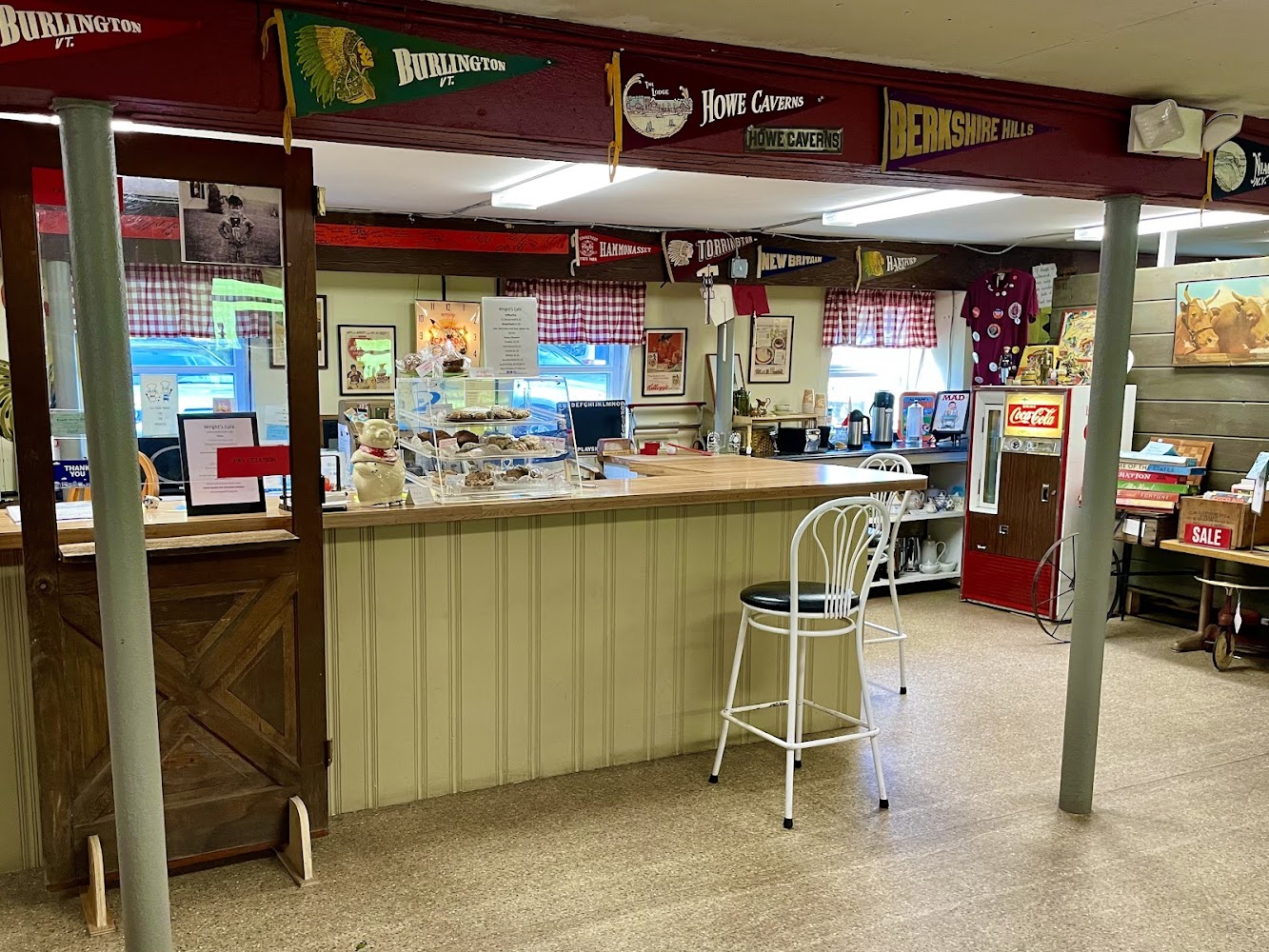 Wrights Barn & Café