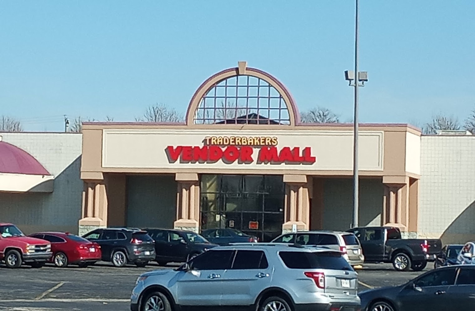Traderbaker Mall