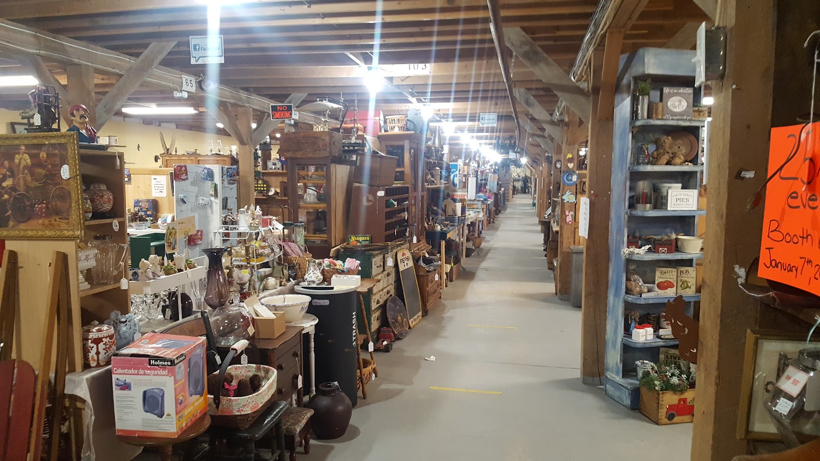 The Willows Flea Market
