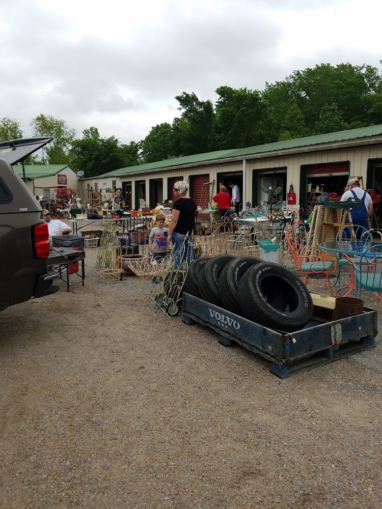 45 Flea Market and Antiques